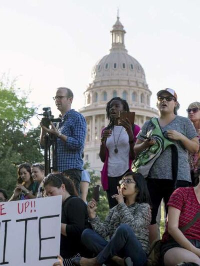 sb4 rally in San Antonio
