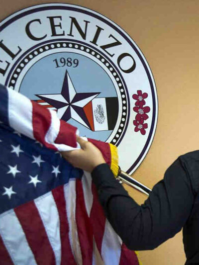 El Cenizo mayor Raul Reyes