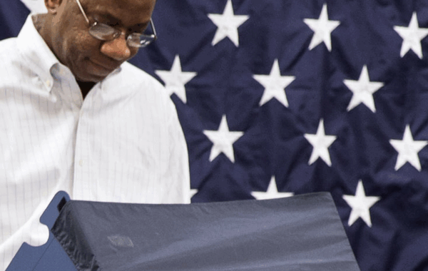 citizens casting vote