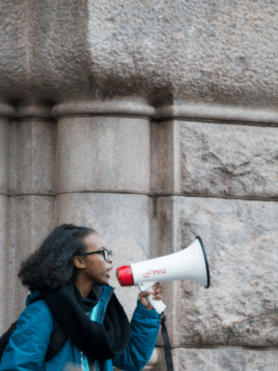 Student protests at anti-gun rally