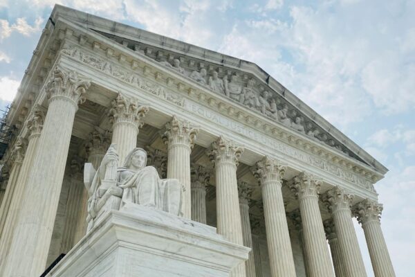 An image of the Supreme Court building in Washington D.C.