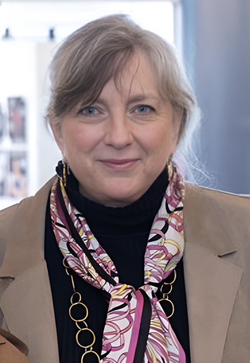 carla holeva headshot