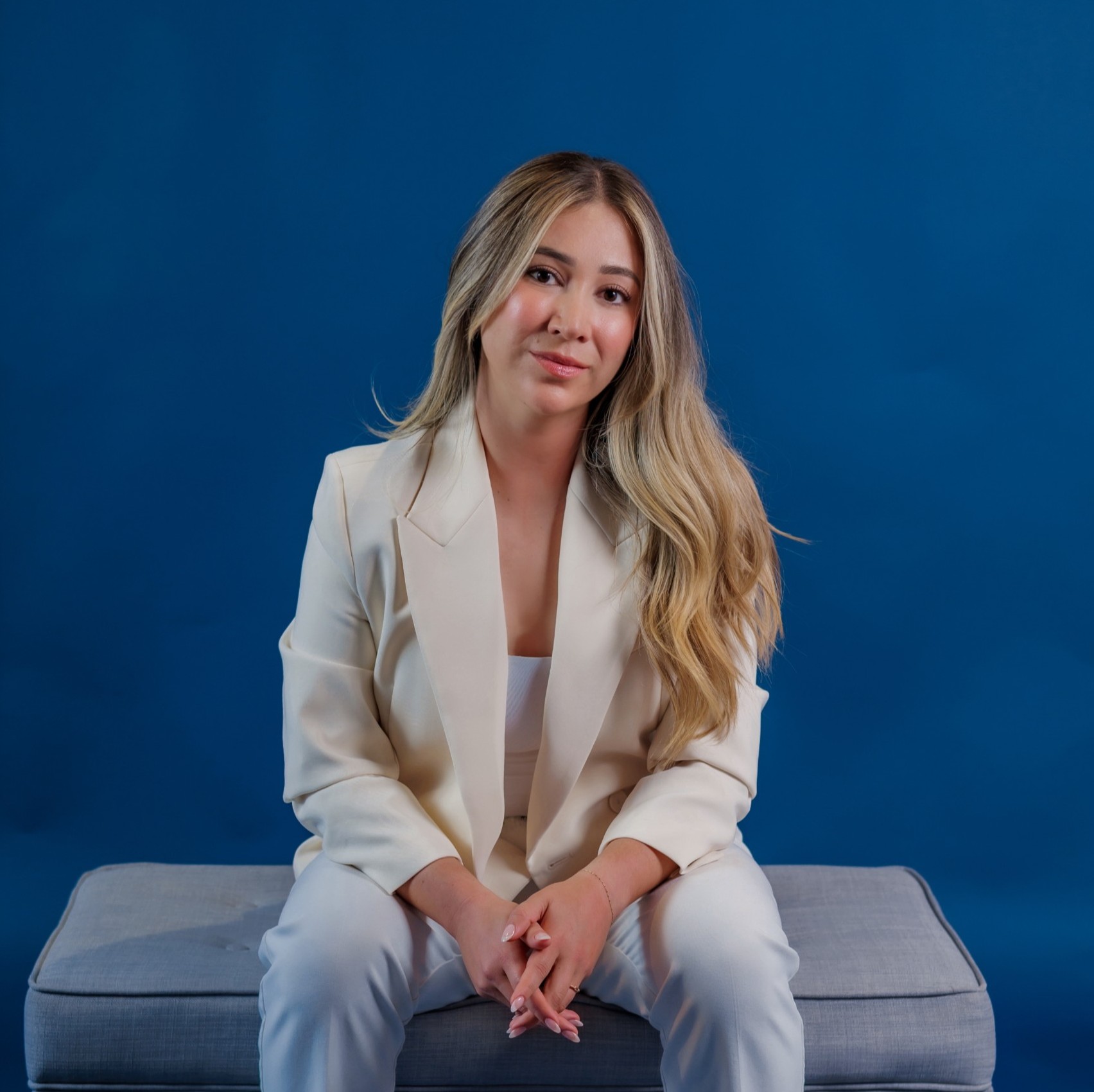 headshot of fabiola avelais