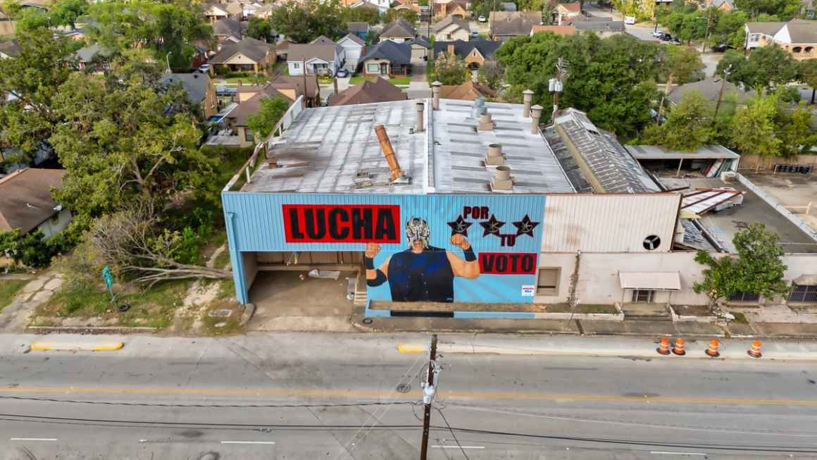 Drone photo of the "Lucha Por Tu Voto" voting rights mural