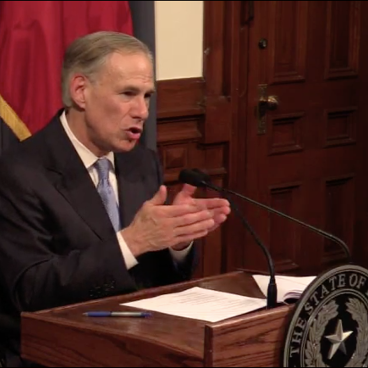Image of Gov. Abbott announcing special legislative session