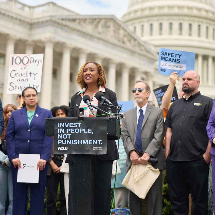 Oni K. Blair in front of the U.S. Capitol