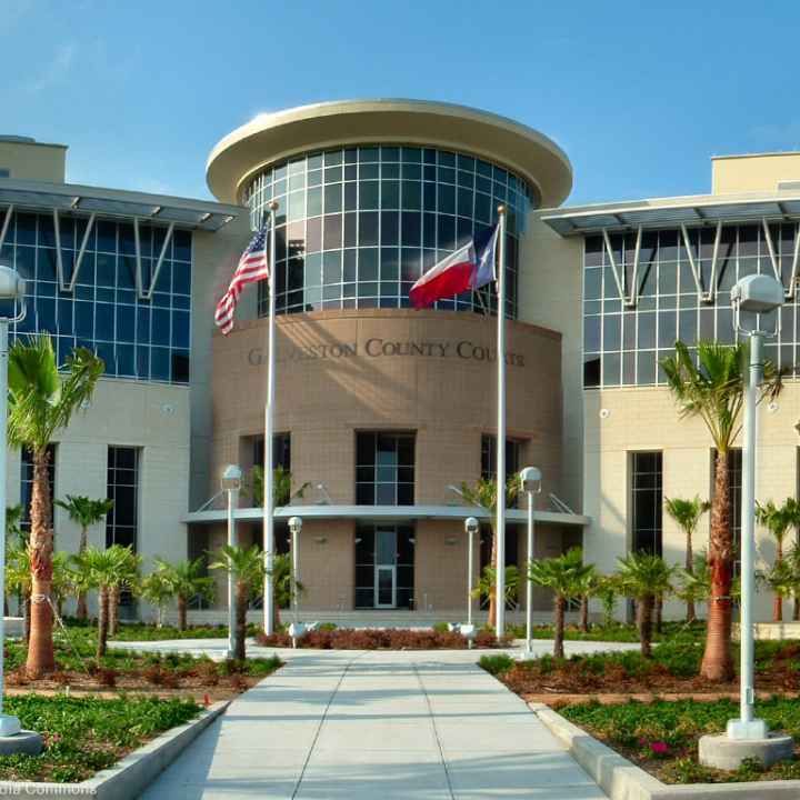Galveston Courts